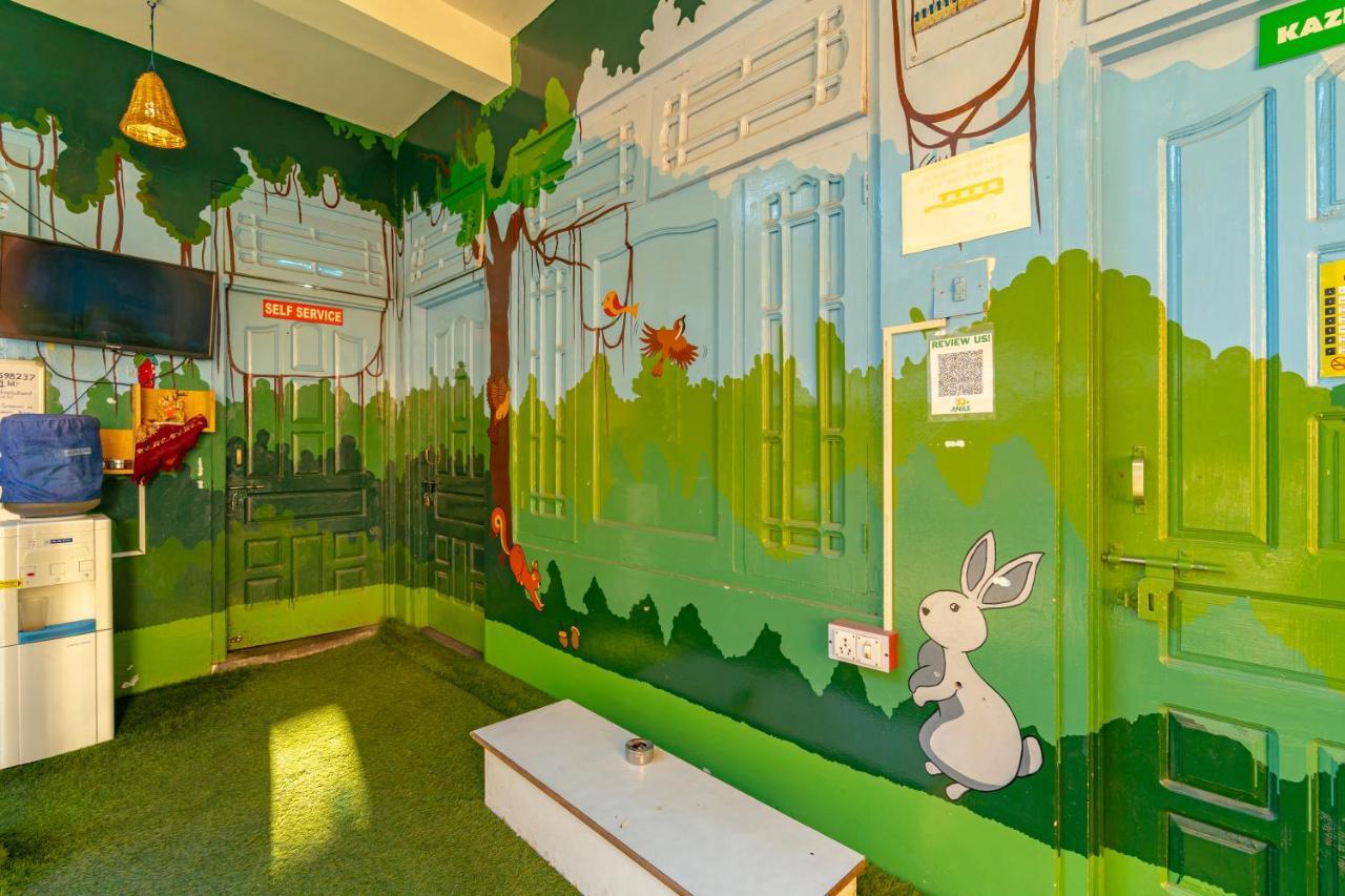 Jungle Hostel By Whoopers Касоль Екстер'єр фото