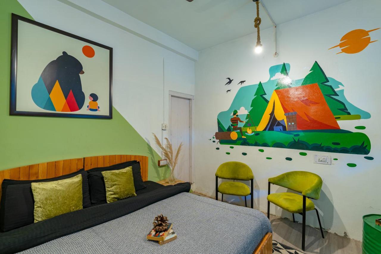 Jungle Hostel By Whoopers Касоль Екстер'єр фото