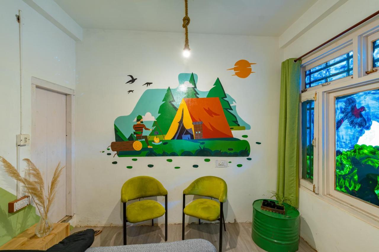 Jungle Hostel By Whoopers Касоль Екстер'єр фото