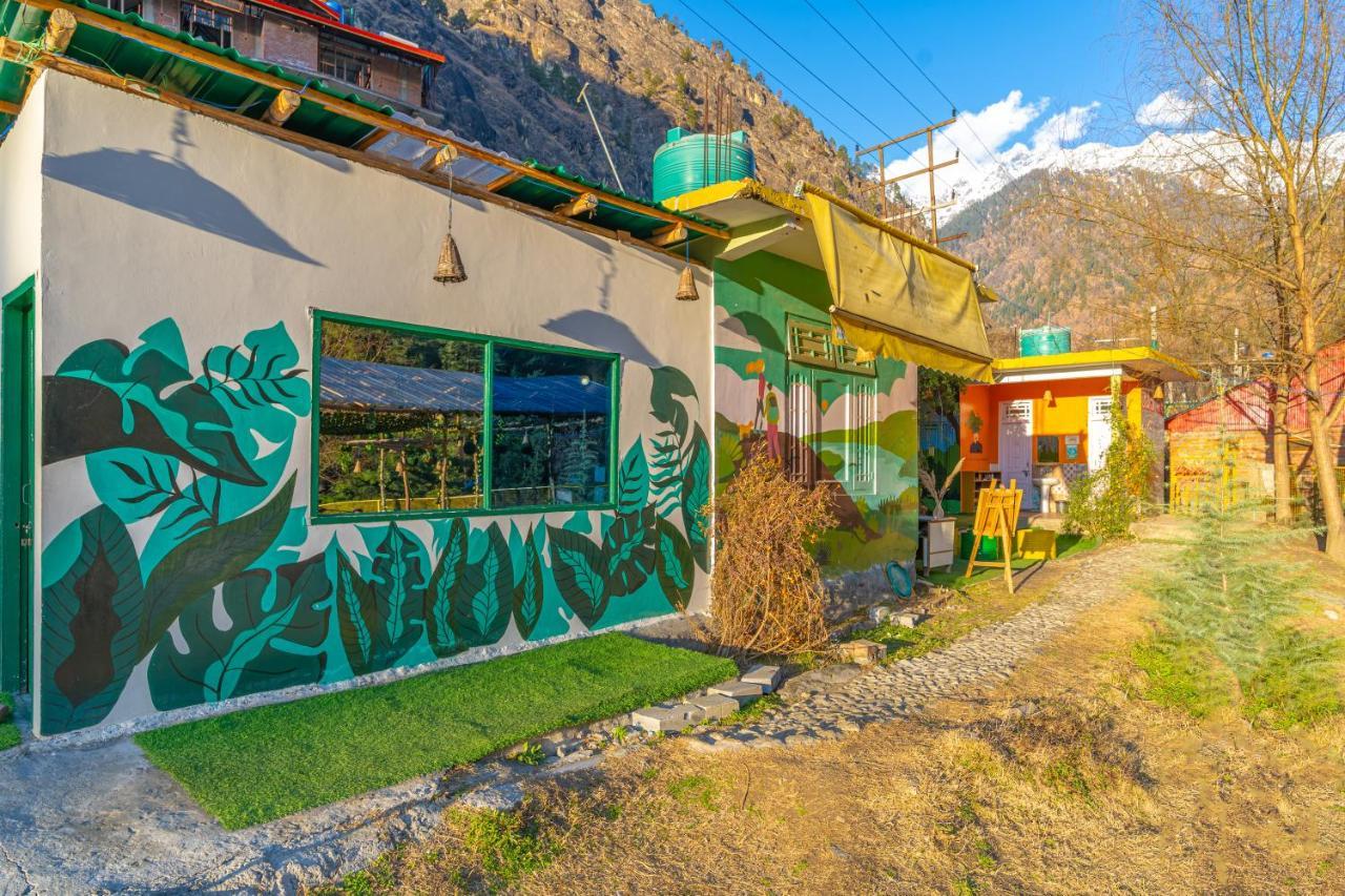 Jungle Hostel By Whoopers Касоль Екстер'єр фото