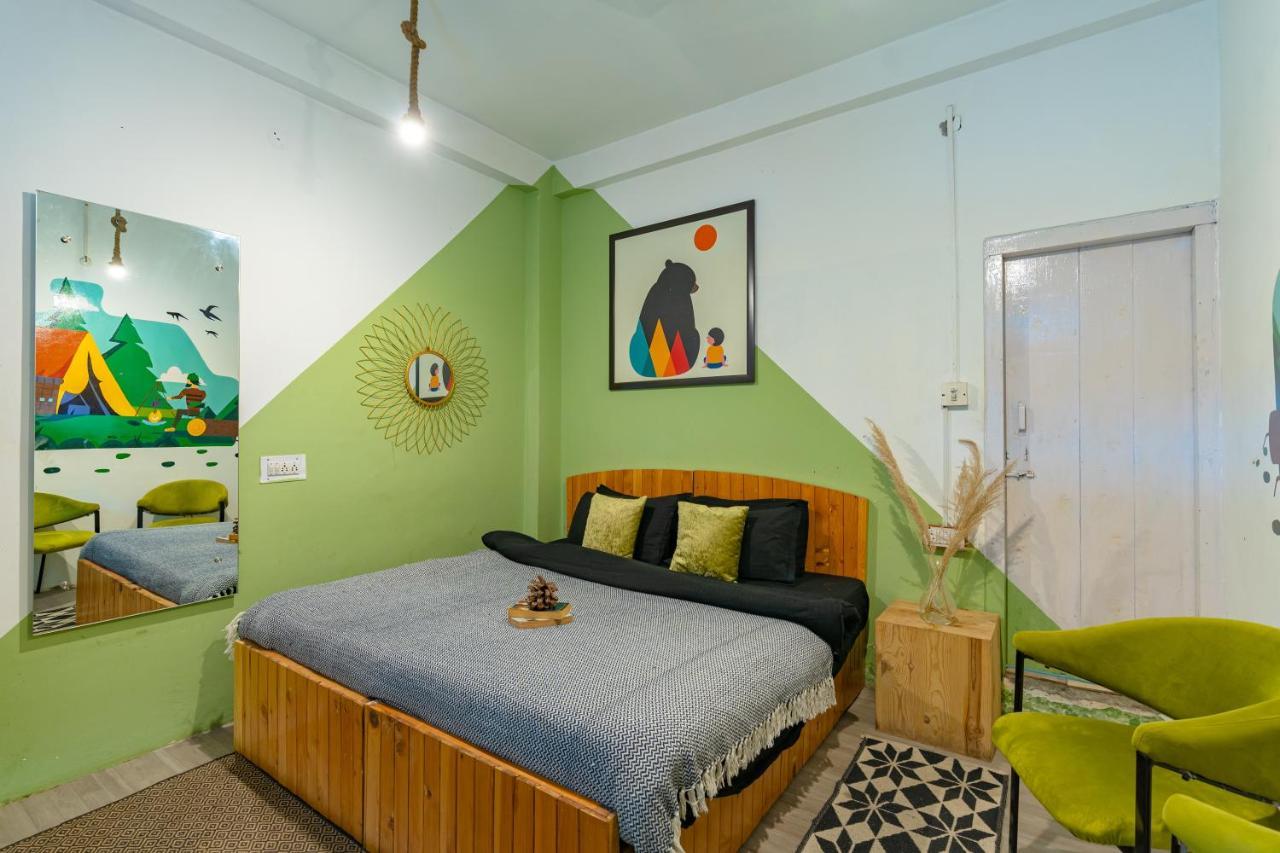 Jungle Hostel By Whoopers Касоль Екстер'єр фото